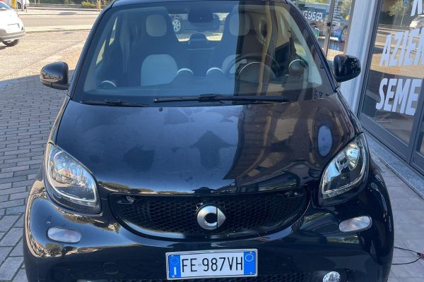 WhatsApp Image 2025-10-08 at 09.56.37